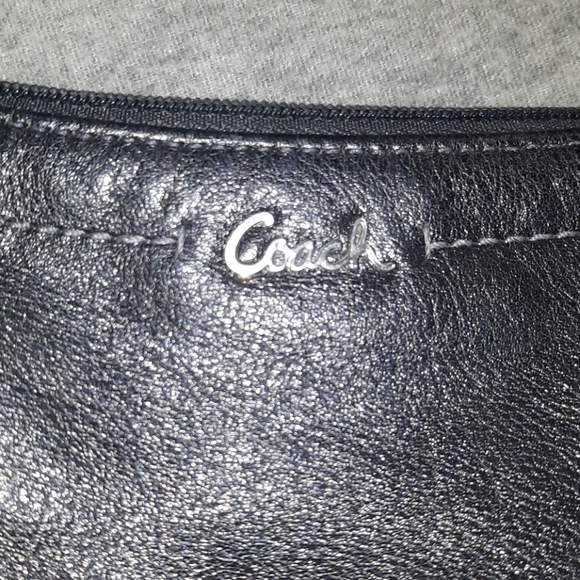 Black vintage coach handbag - Picture 2 of 3